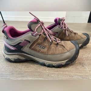 Keen Targhee III Waterproof Low Boots Women's Size 9